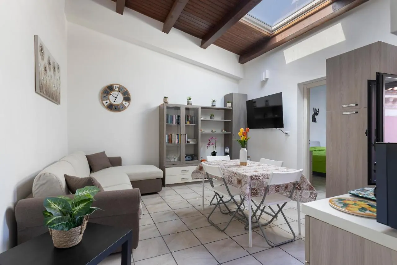 Laurini 21 Apartment Catania
